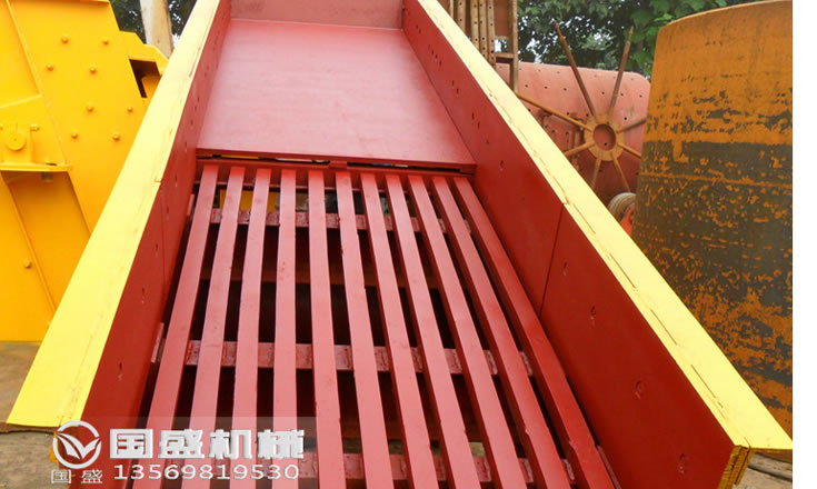 铜矿石棒条污污视频在线播放青青草 铜矿石棒条污污视频在线播放青青草